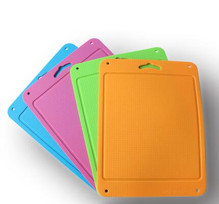 Non-Slip Plastic PE Fruits Chopping Cutting Board
