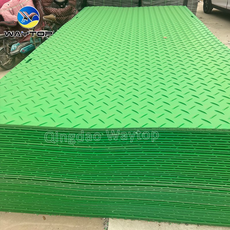 Flexible 4' X 8' HDPE Ground Protection Mat for Seaside Applications