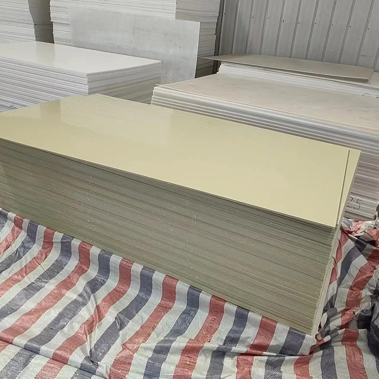 Food Grade Smooth Processing Cutting Board, Rigid PP Plastic Board