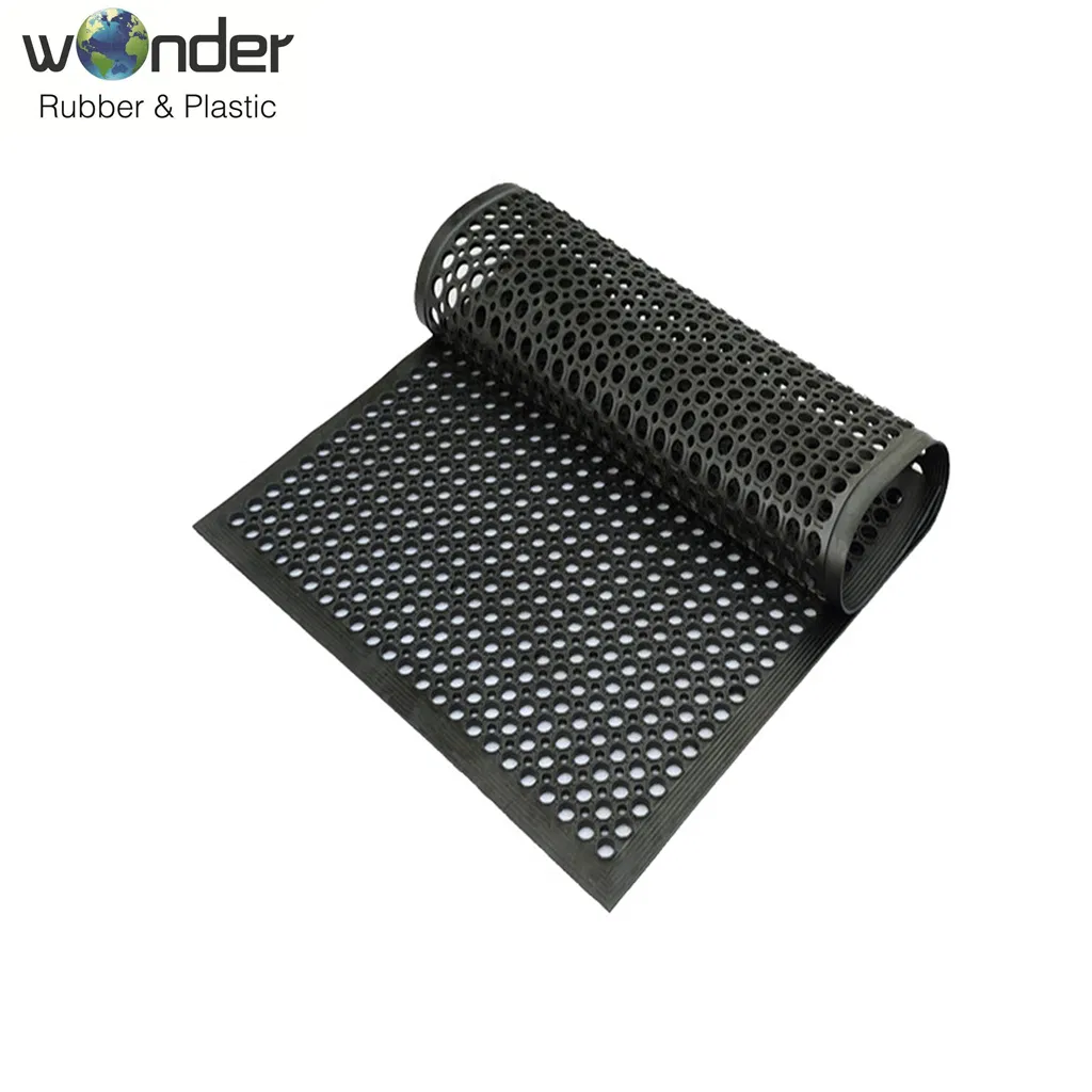 High Quality Durable Waterproof Antiskid PVC Coin Mat with Color for Garage Floor