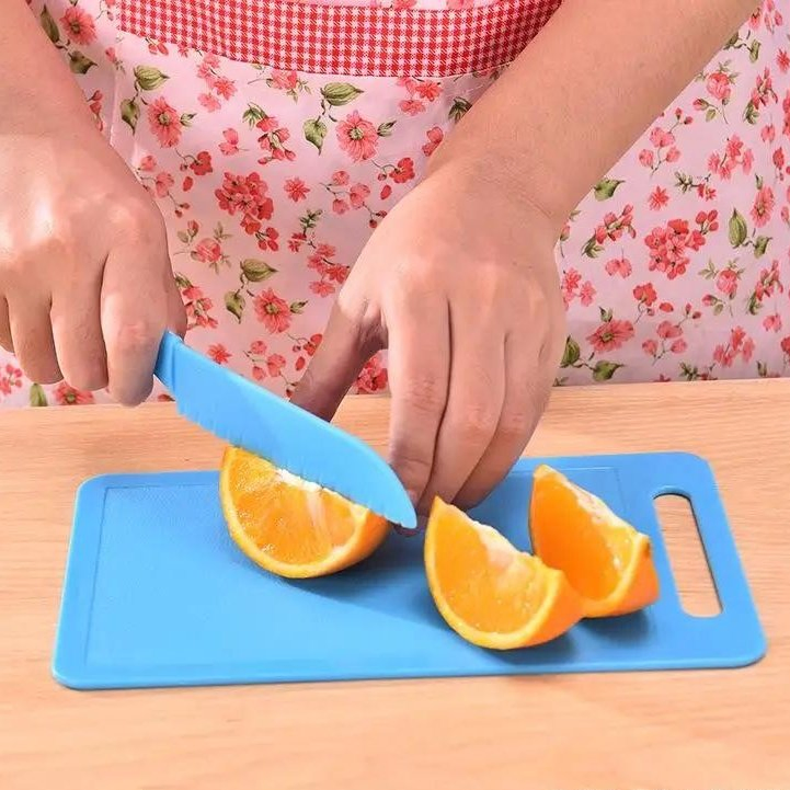 Saw Tooth Cutter Plastic Fruit Knife Safe Kitchen Knife Kids Chef for Bread Lettuce Toddler Cooking Knives Children Paring Knives