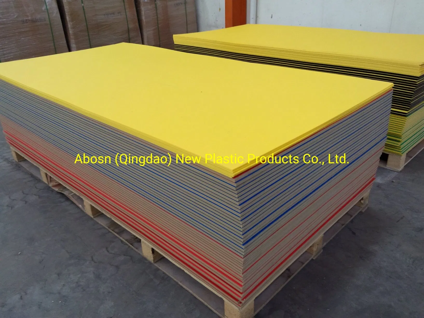 PE Chopping Board with Non-Slip Plug for Kitchen Use