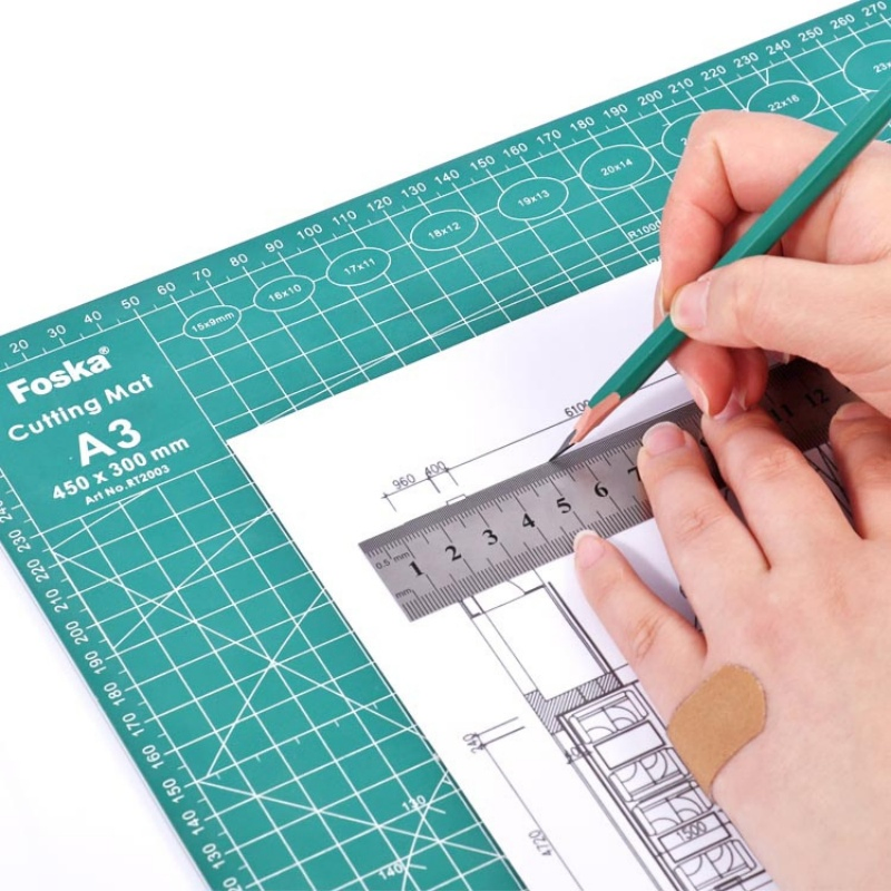 Multifunctional Superior PVC Material Compact A4 Cutting Mat for Max Healing Sewing