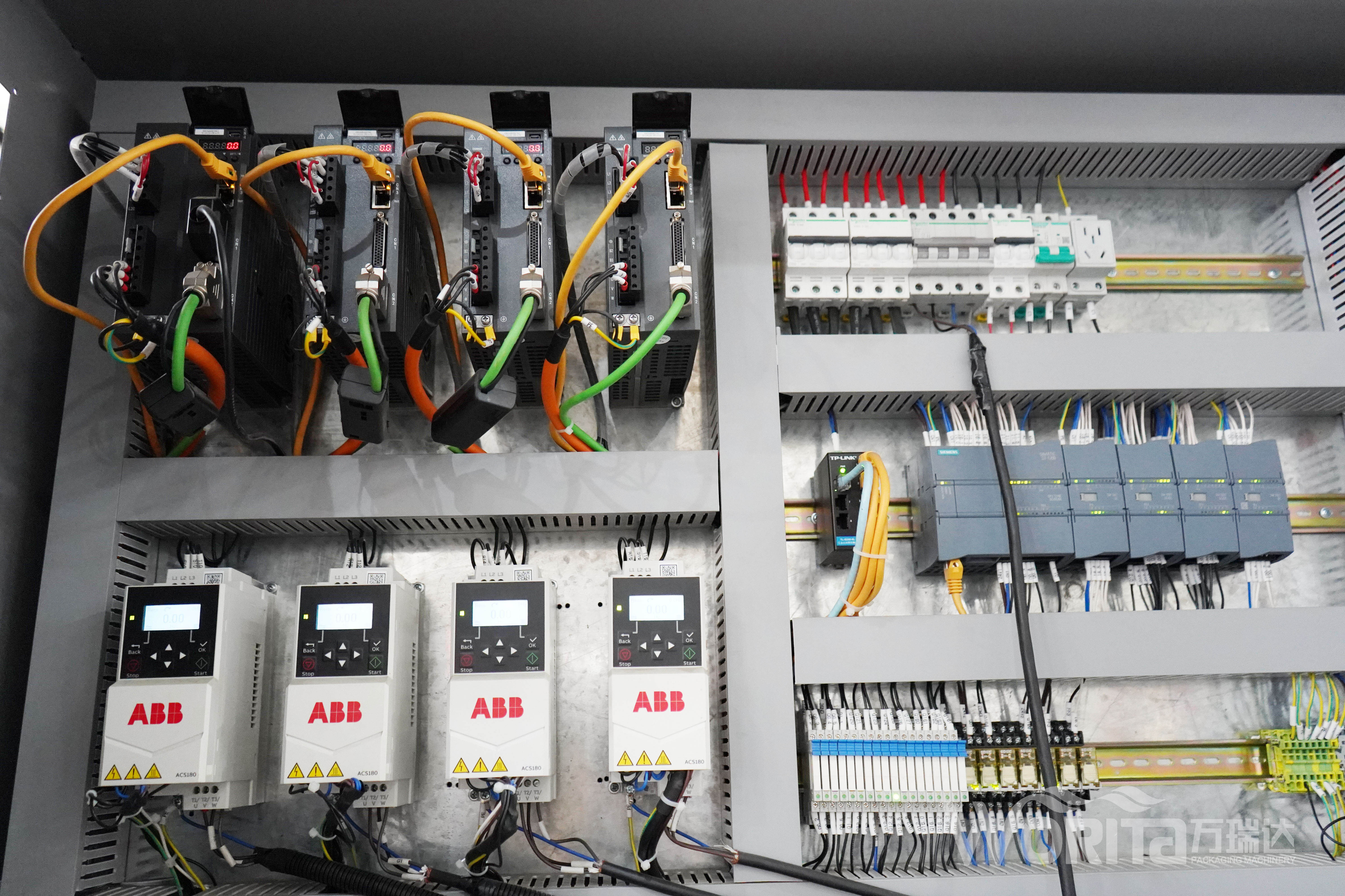 Servo motor control