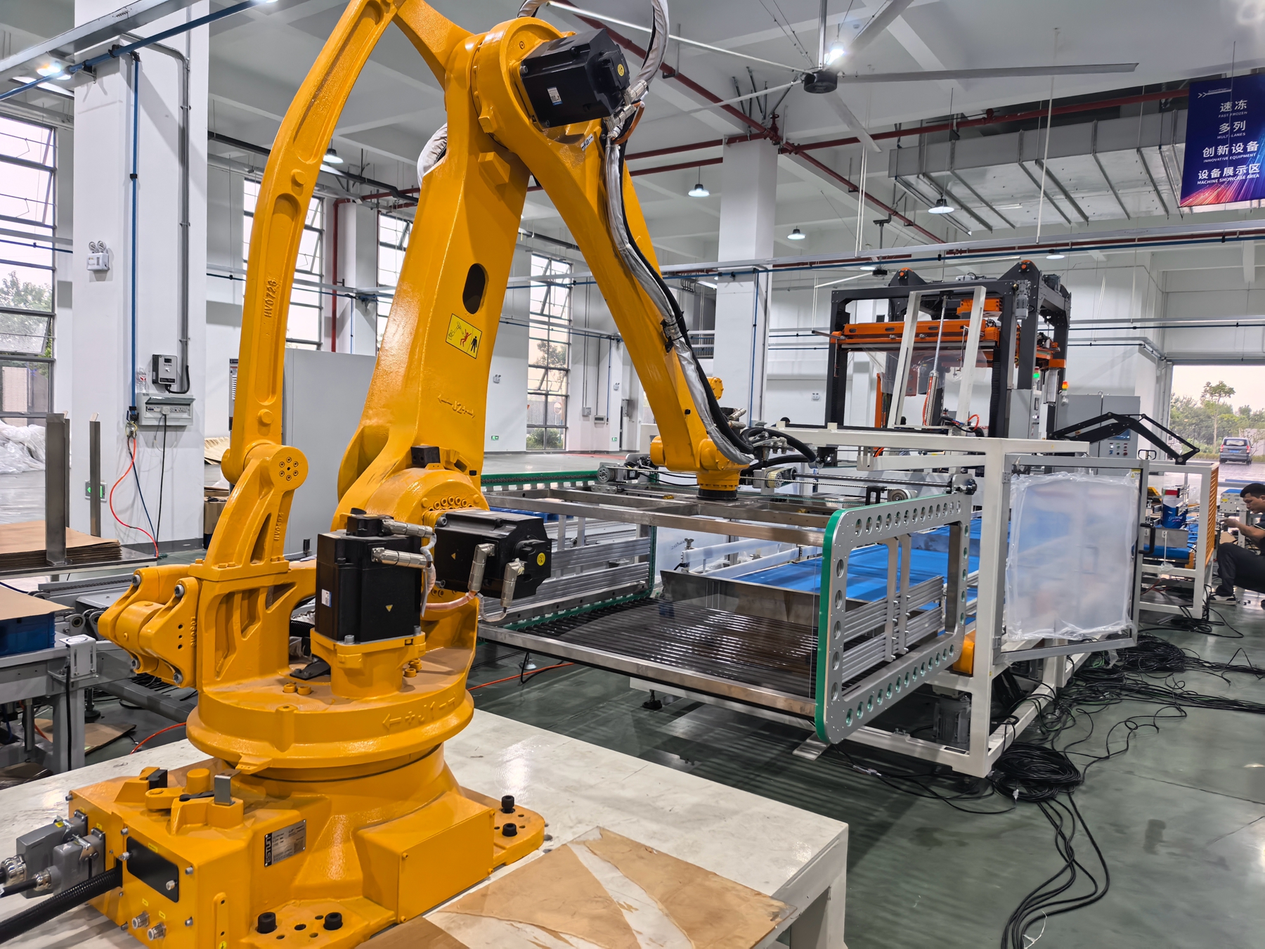 Intelligent Palletizing Robot, Fully Automatic Carton Palletizing Machine for Large Processing Plants