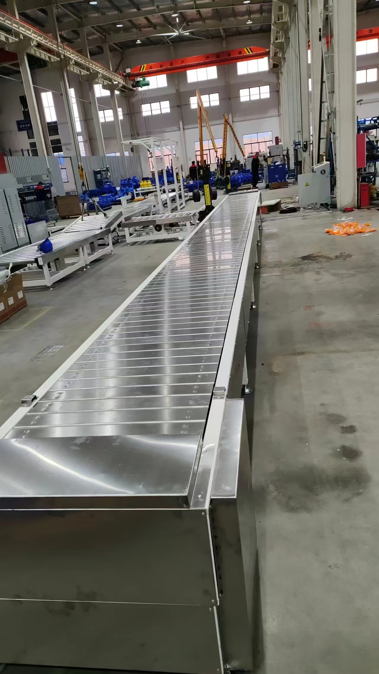 Industrial Slat Chain Conveyor Systems - Automated Plate Conveyor Lines, Belt Conveyors &amp; High-Capacity Transport Solutions