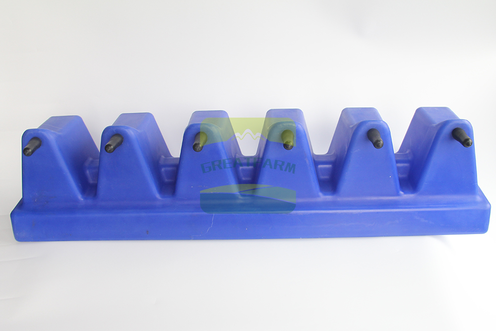 Calf Feeder Detail 2