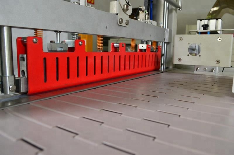 Pet Water Bottle Shrink Wrapping Machine