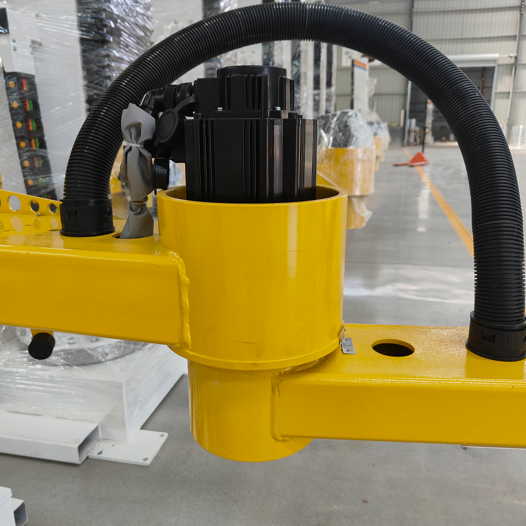 Adjustable Speed Column Palletizer 50kg 100kg Bag Automatic Loading PLC Controlled Palletizer Robot