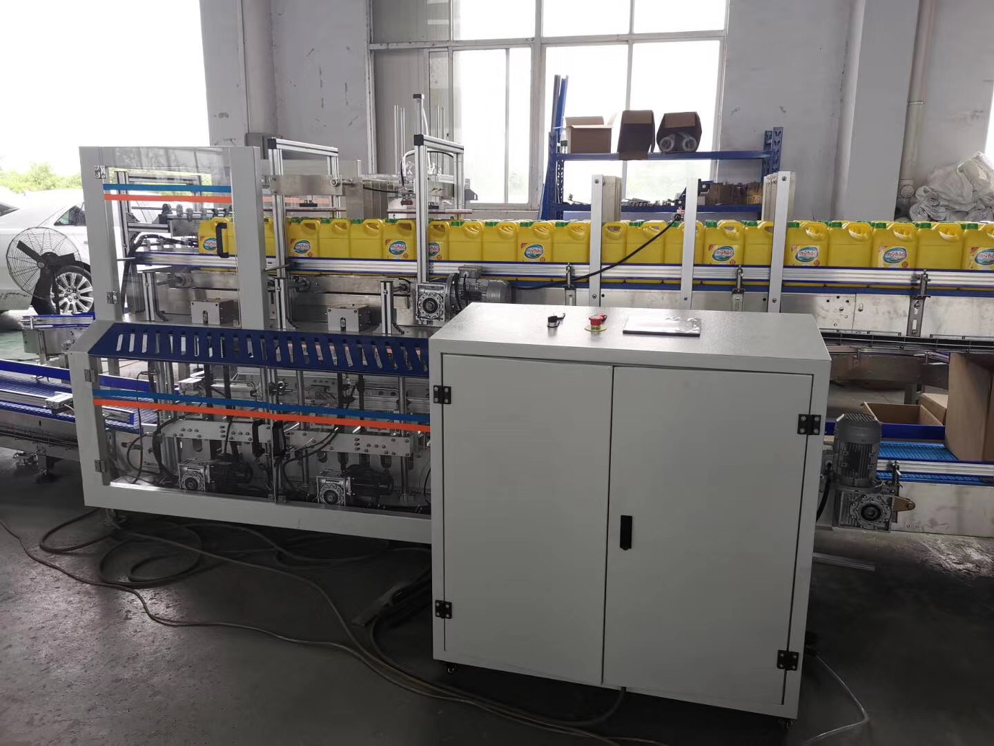 China Automatic Food Bottles Drop Down Type Carton Box Case Packer Machine Factory,Jars Drop Carton Packing Machine Manufacturer