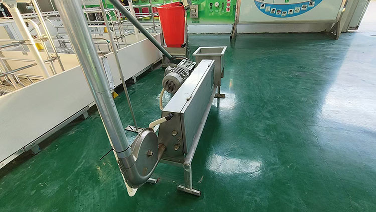 Feeding Line Component 3
