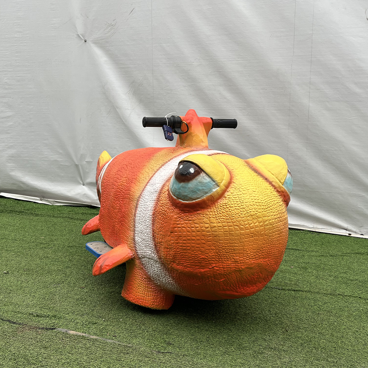 Customized Design Cartoon Nemo Animal Fish Equipment Baby Dinosaur Electric Scooter Toys for Kids Adventure Park