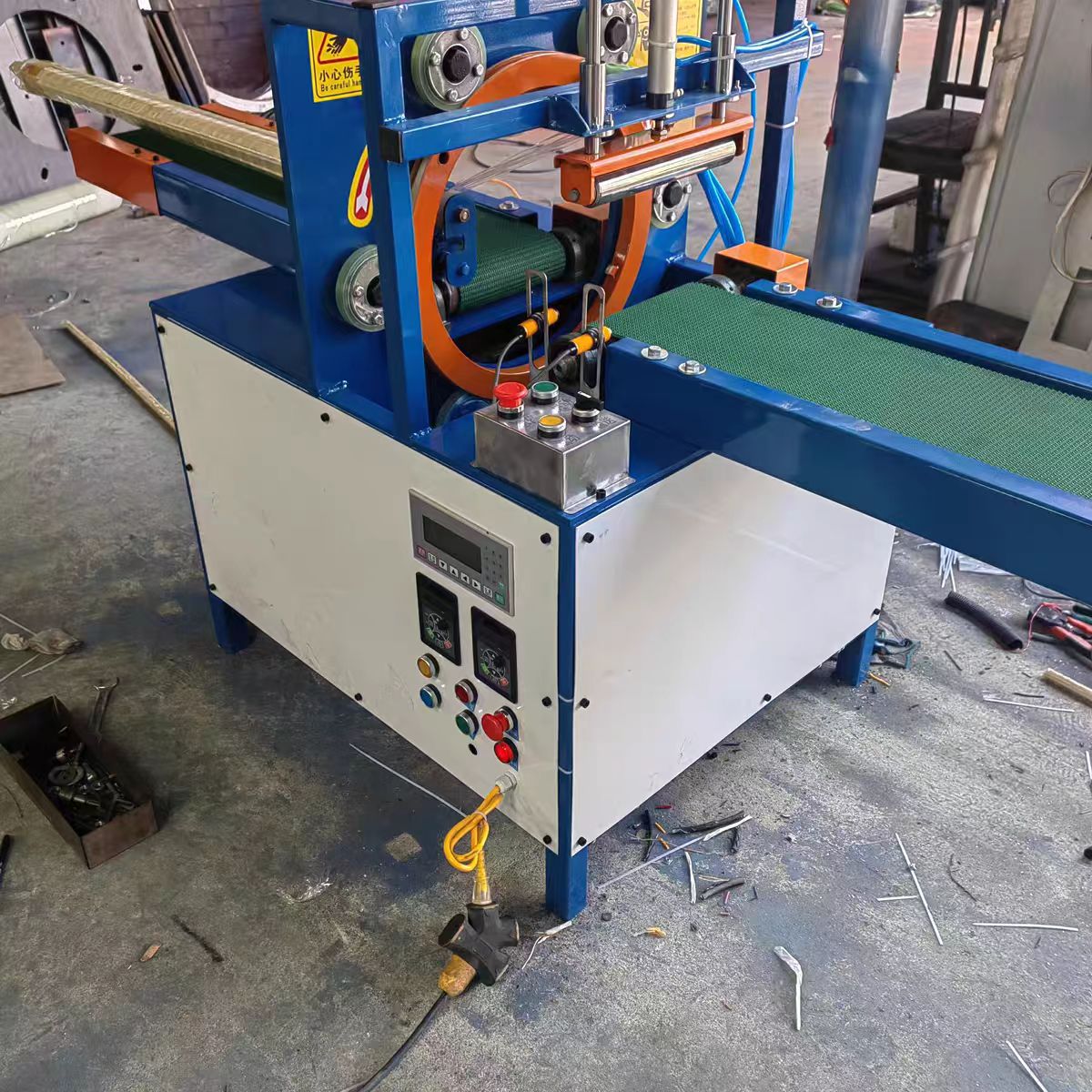 Horizontal Orbital Stretch Wrapping Machine