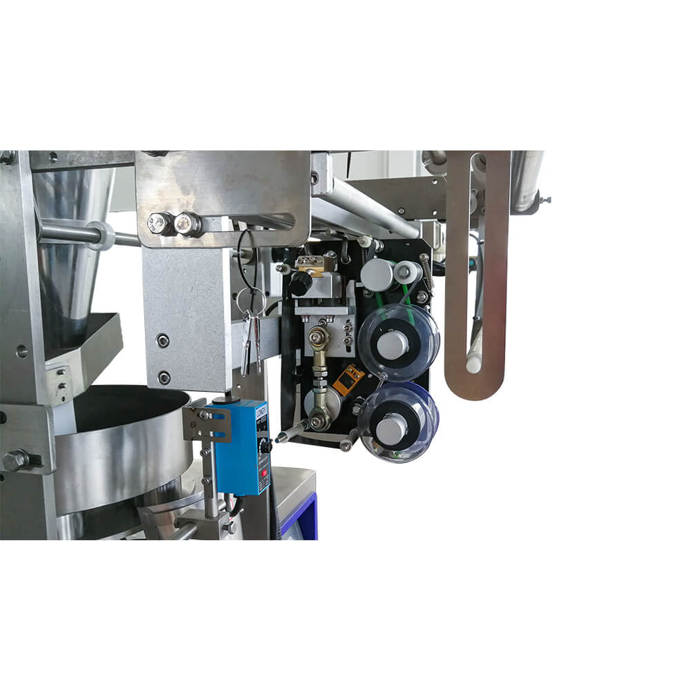 Automatic Vertical Rice Sugar Salt Bagging Machine Rice Grain Bean Cereal Bag Filling Machine 1kg 5kg Sugar Packing Machine