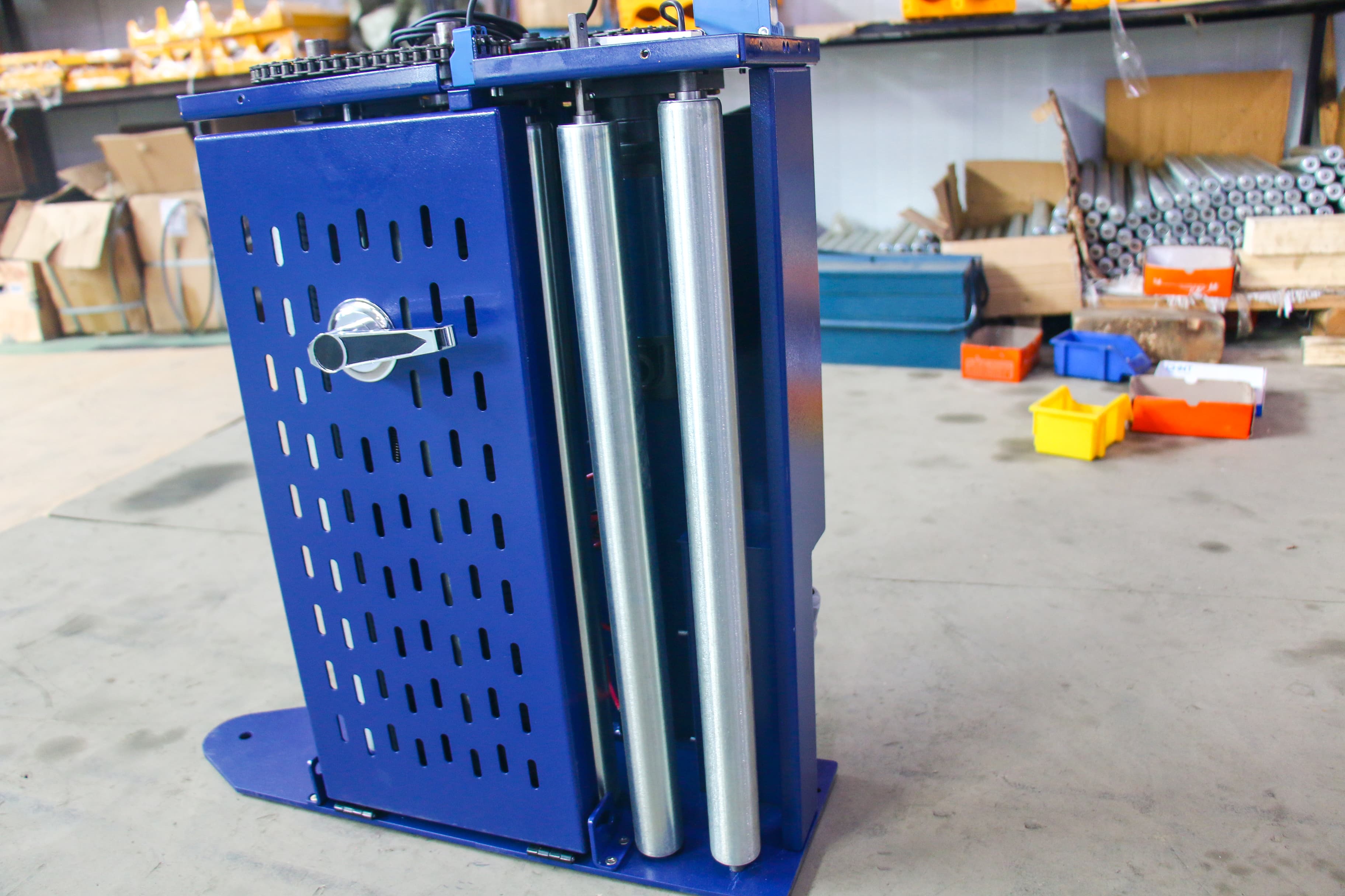 Open Door Type Wrapping Film Carriage