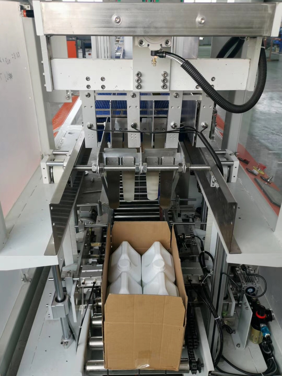 China Automatic Food Bottles Drop Down Type Carton Box Case Packer Machine Factory,Jars Drop Carton Packing Machine Manufacturer