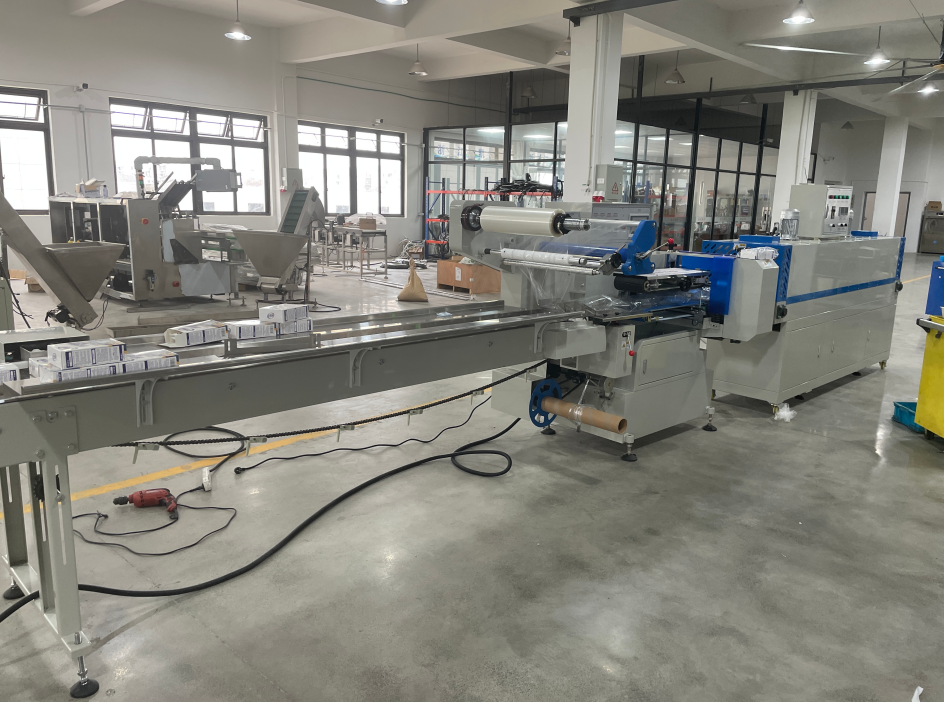 Full Automatic Sealing And Cutting Shrink Wrapping Machine For Chinese Cabbage And Perfume Box