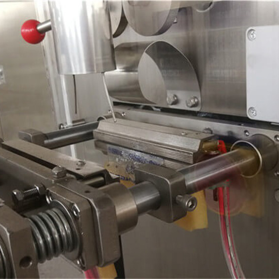 Automatic Vertical Rice Sugar Salt Bagging Machine Rice Grain Bean Cereal Bag Filling Machine 1kg 5kg Sugar Packing Machine