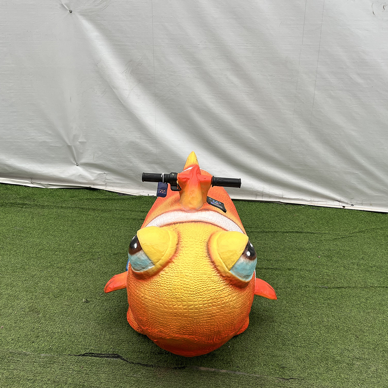 Customized Design Cartoon Nemo Animal Fish Equipment Baby Dinosaur Electric Scooter Toys for Kids Adventure Park