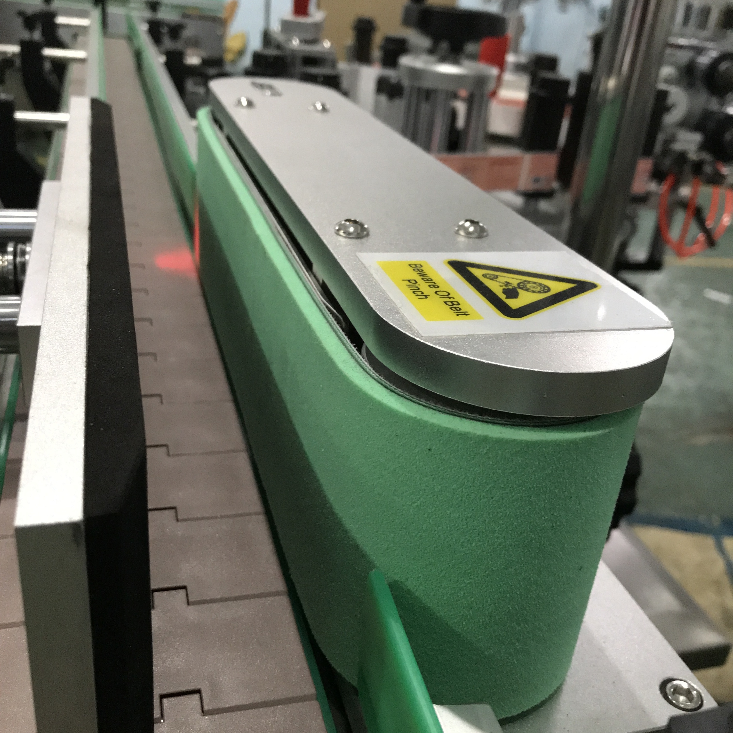 Factory Automatic Vertical Round Bottle Sticker Labeling and Coding Machine