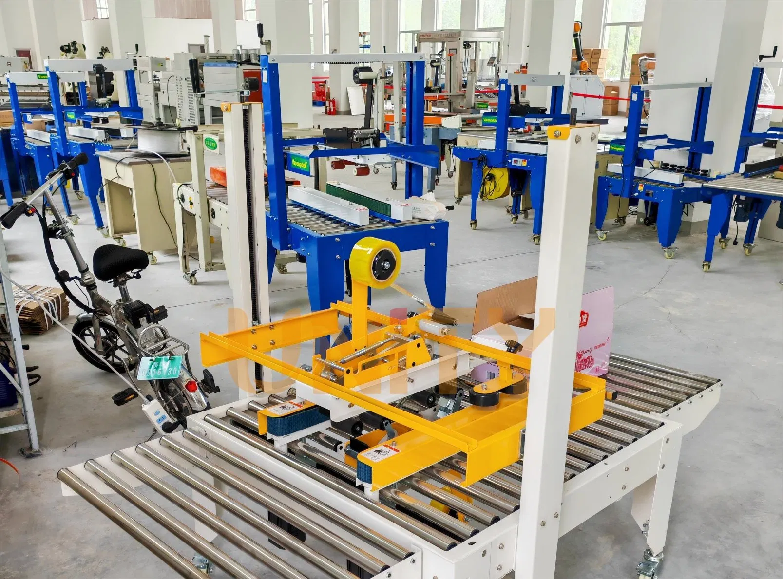 Industry Machinery End of Packing Line Auto Side Adhesive Cartoon Sealer Automatic Carton Sealing Machine