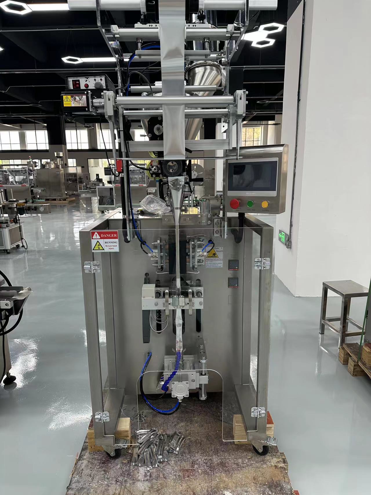 Automatic D-Top SG-130 Vertical Packing Machine for Food Sachet Pouch Powder Strip Sugar and Peanut Nuts Bag Packaging