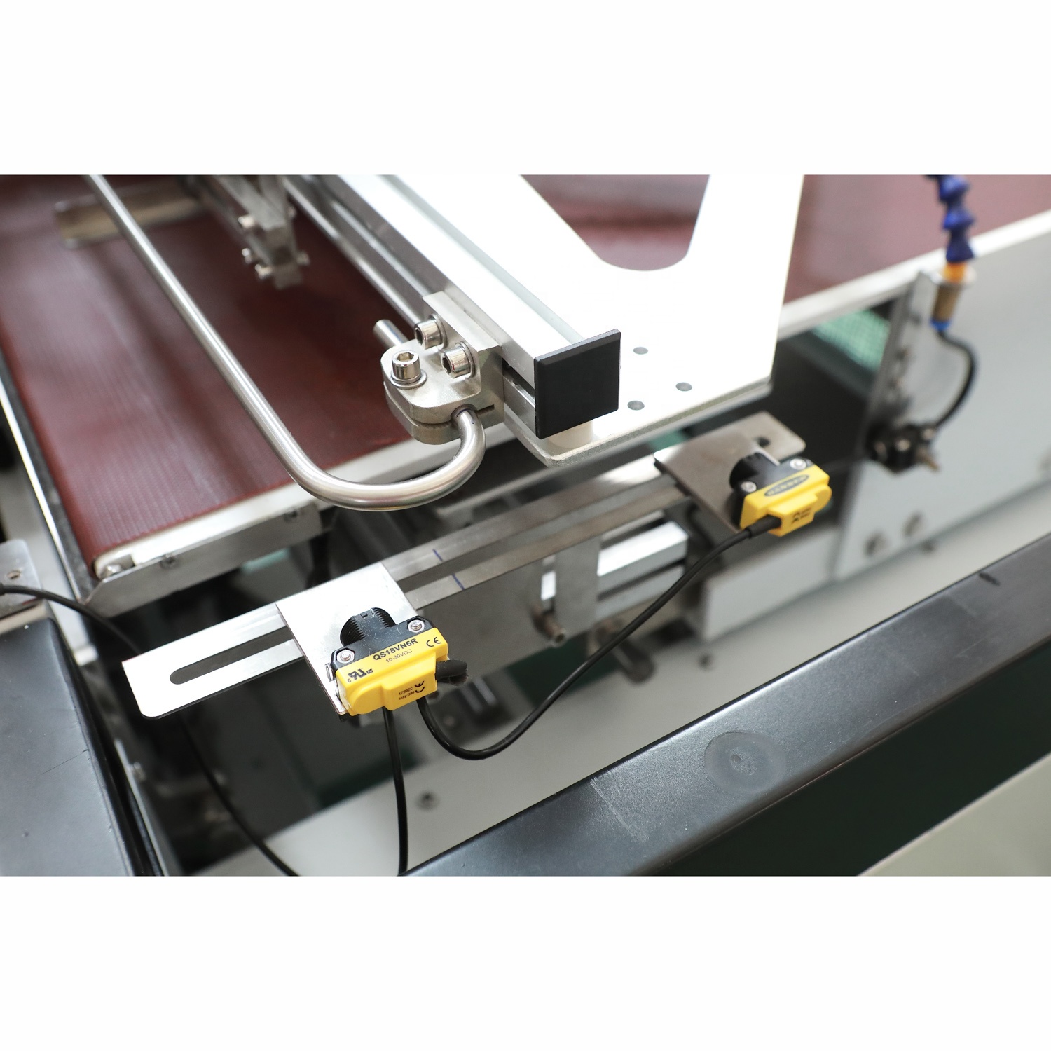 KUKO GH-3015L+SF-5030LG China Superior Hi-speed Auto Nylon Shrink Wrapping Machine