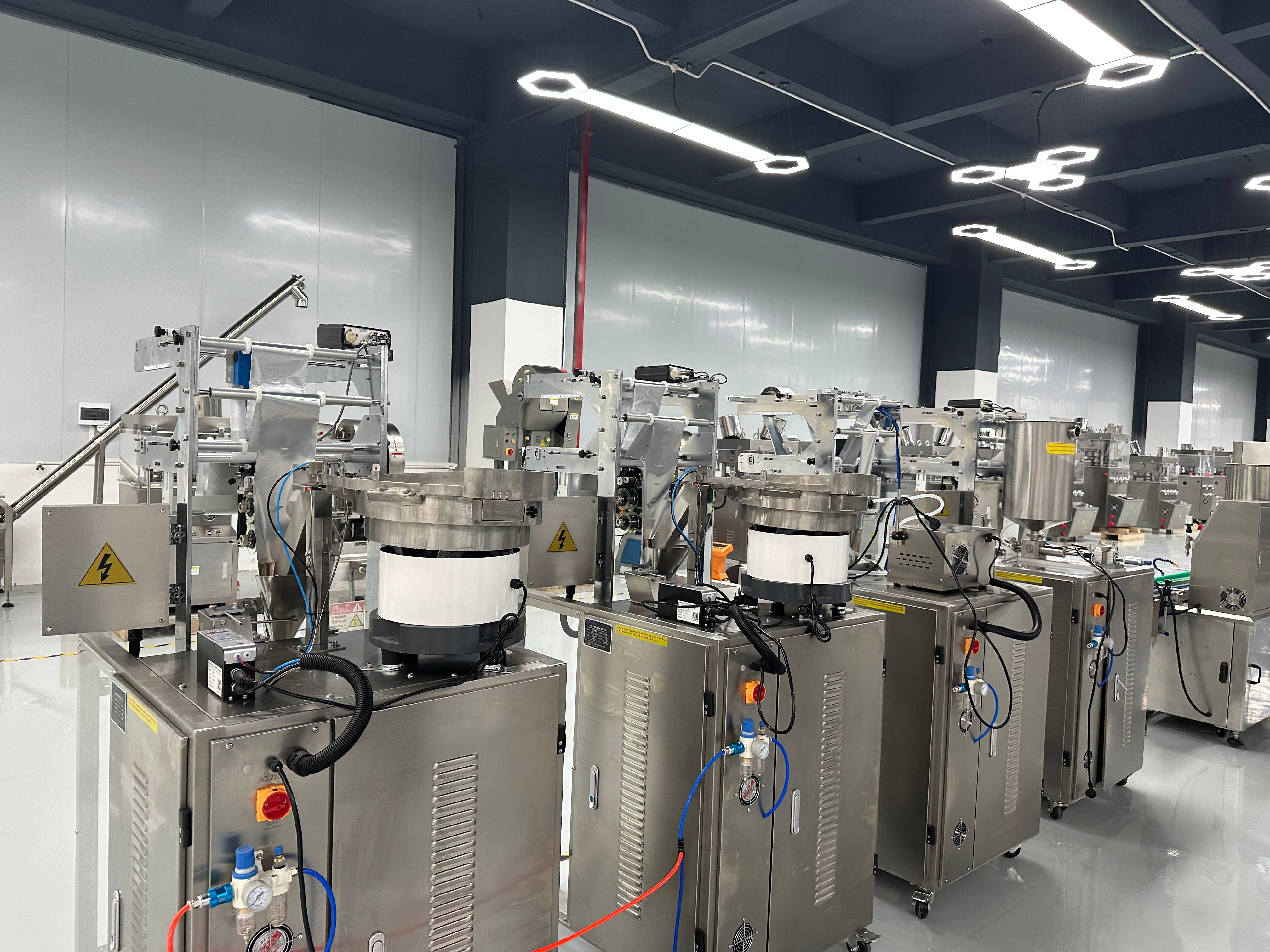 Automatic D-Top SG-130 Vertical Packing Machine for Food Sachet Pouch Powder Strip Sugar and Peanut Nuts Bag Packaging