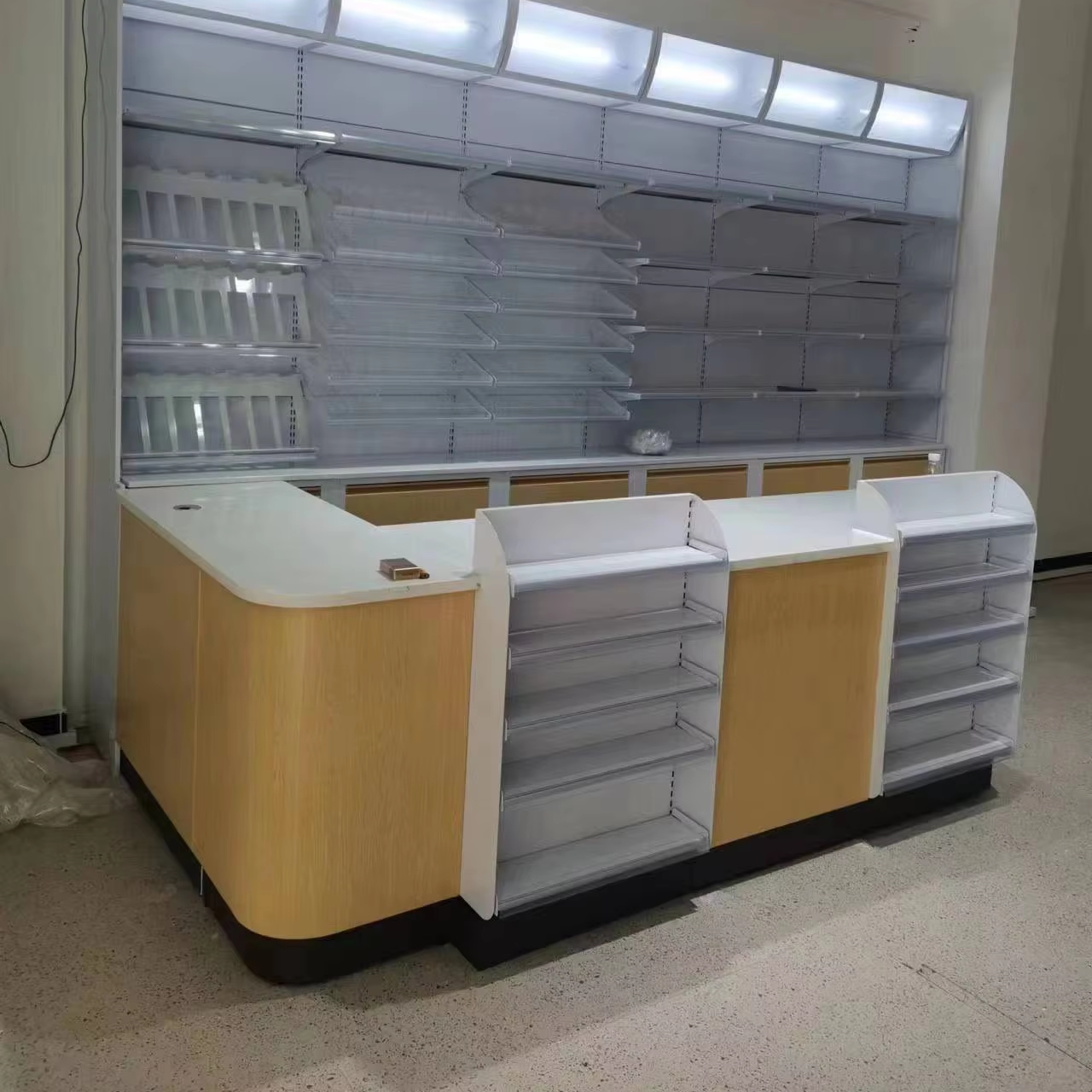 RUNDA RD-015A High Quality Metal Supermarket Checkout Counter Hypermarket Cash Register Checkout Stand Desk