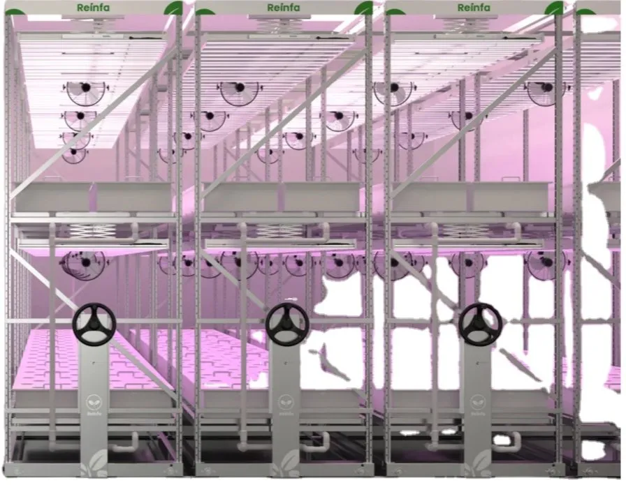 Vertical Aeroponic System