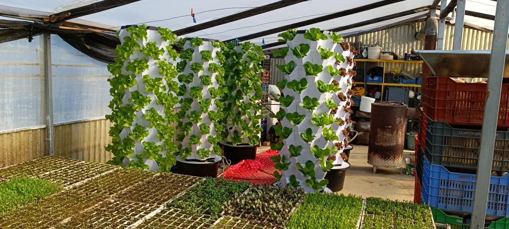 Stackable Aeroponic Tower Garden Vertical Hydroponic System with Lights