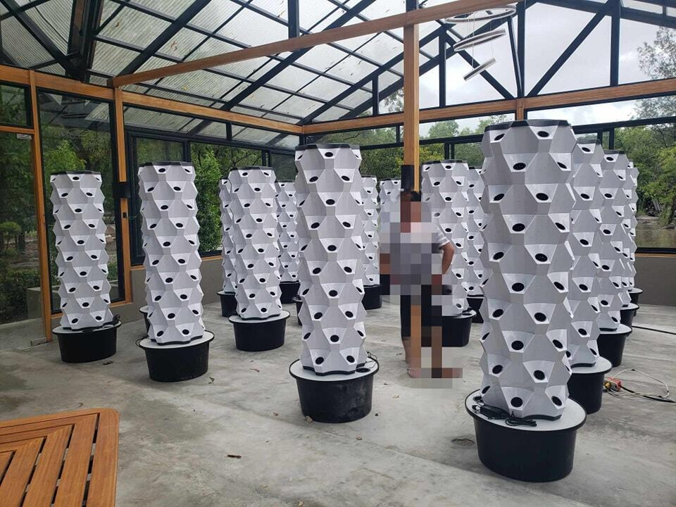 Stackable Aeroponic Tower Garden Vertical Hydroponic System with Lights
