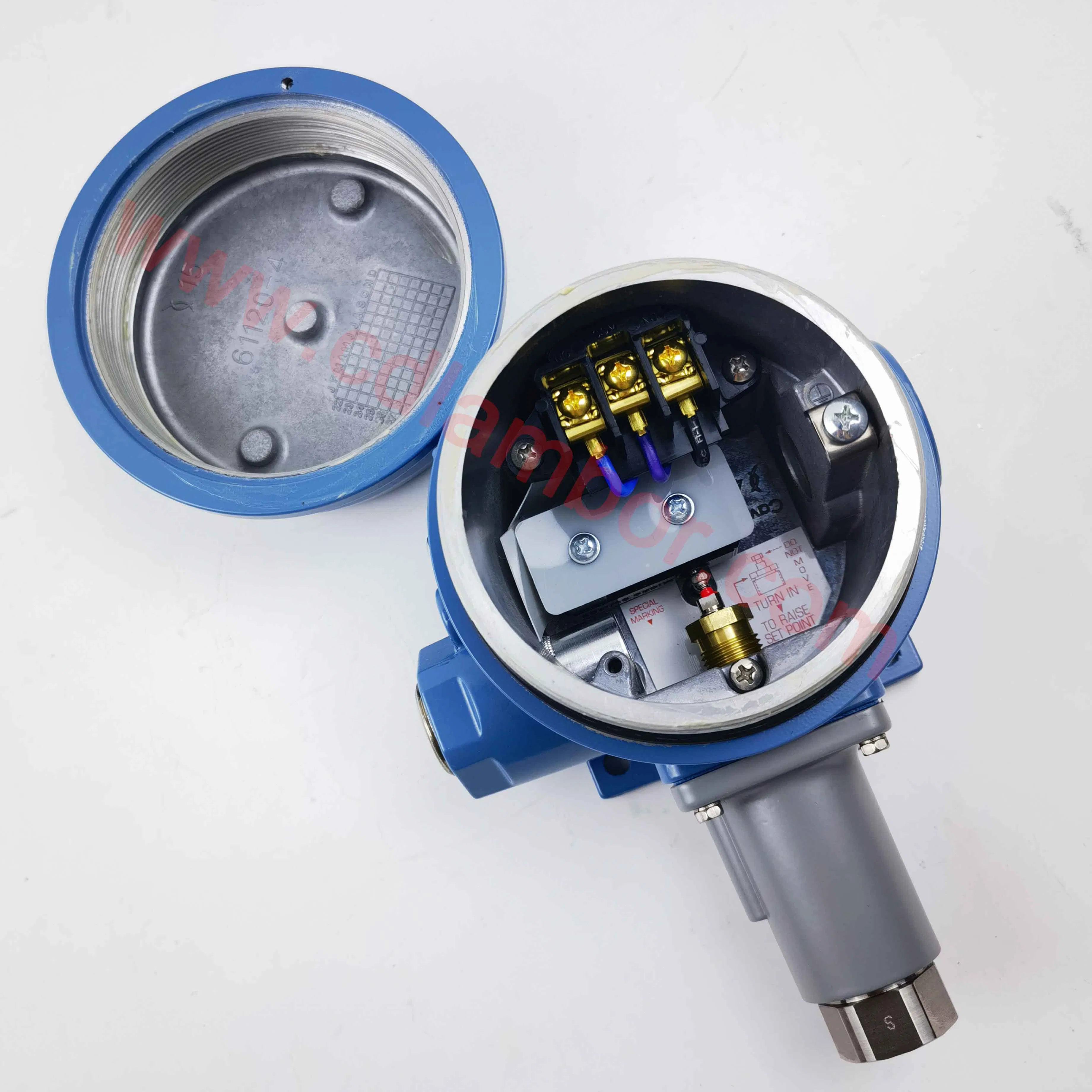 United Electric Controls 120 Series J120-488-Xy468 Ue Pressure Switch Temperature Switch