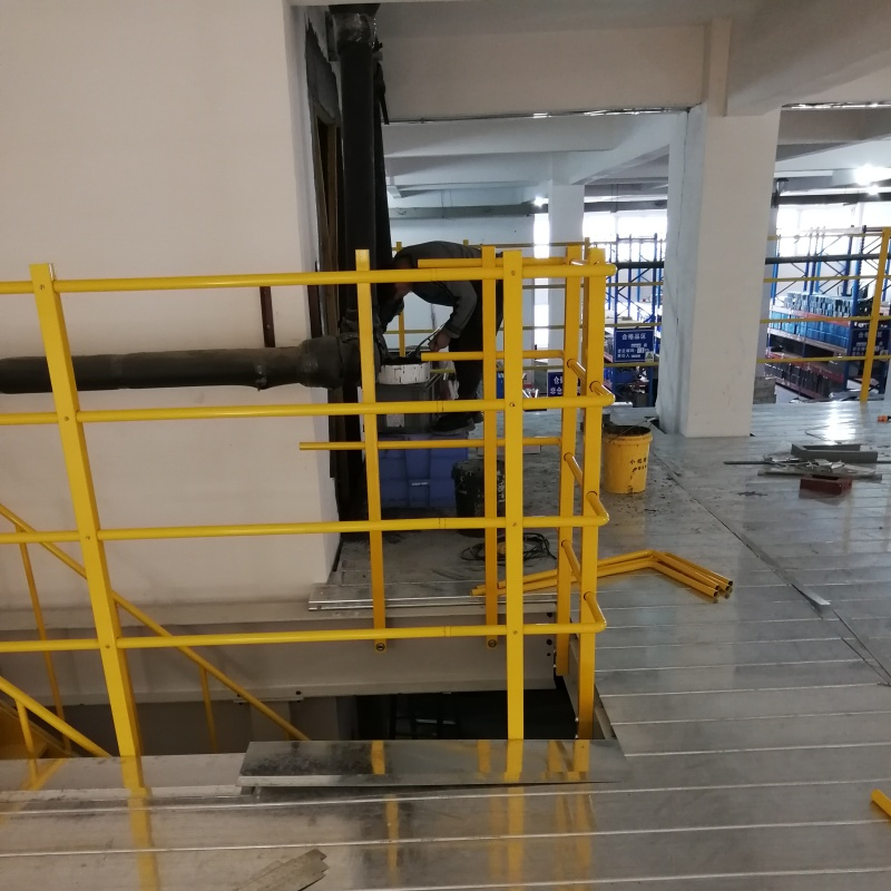 Dezhou Direct Factory Industrial Durable CE-Certified Powder Coated Steel Platform Warehouse Storage