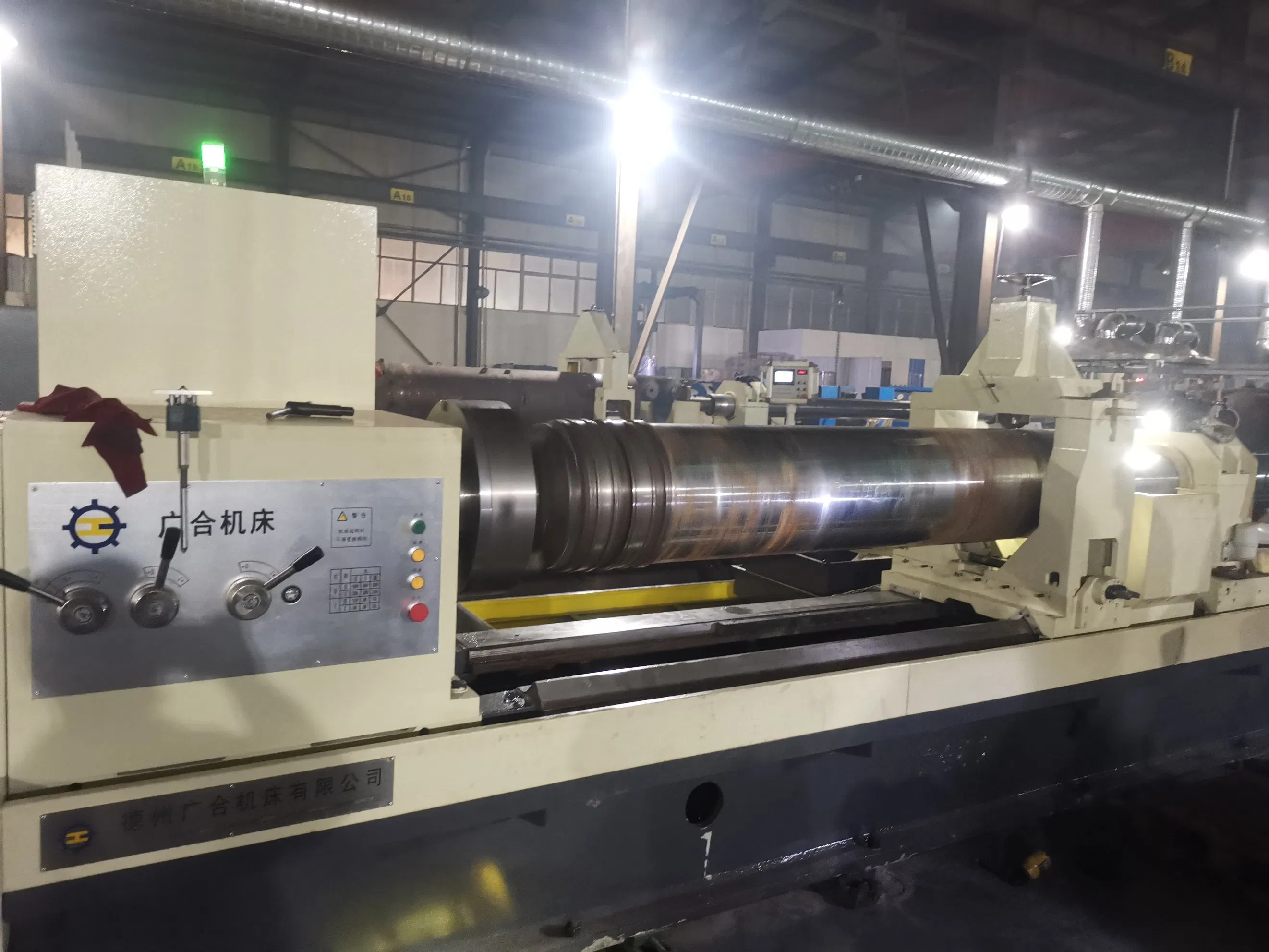 Self-Adjusting Drilling Center with Digital Twin Simulation