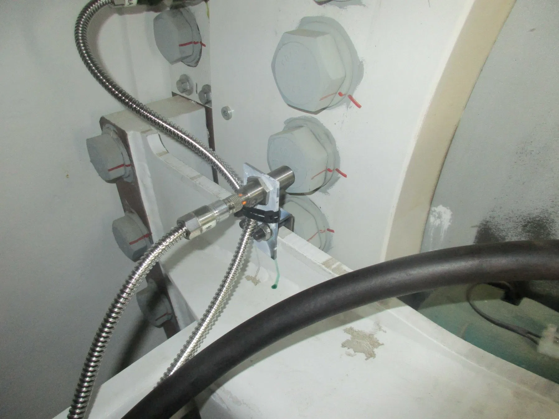 Wind Turbine Monitoring System for Predictive Maintenance