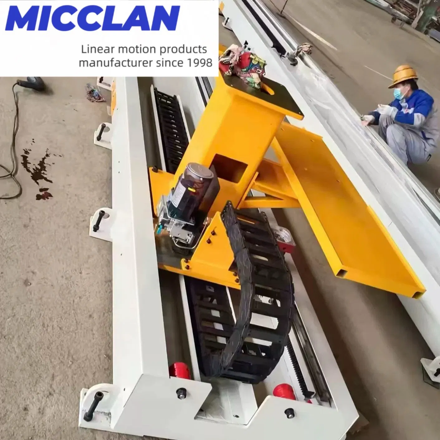 Heavy-Duty 7th Axis Linear Rail System for Extended Travel Applications