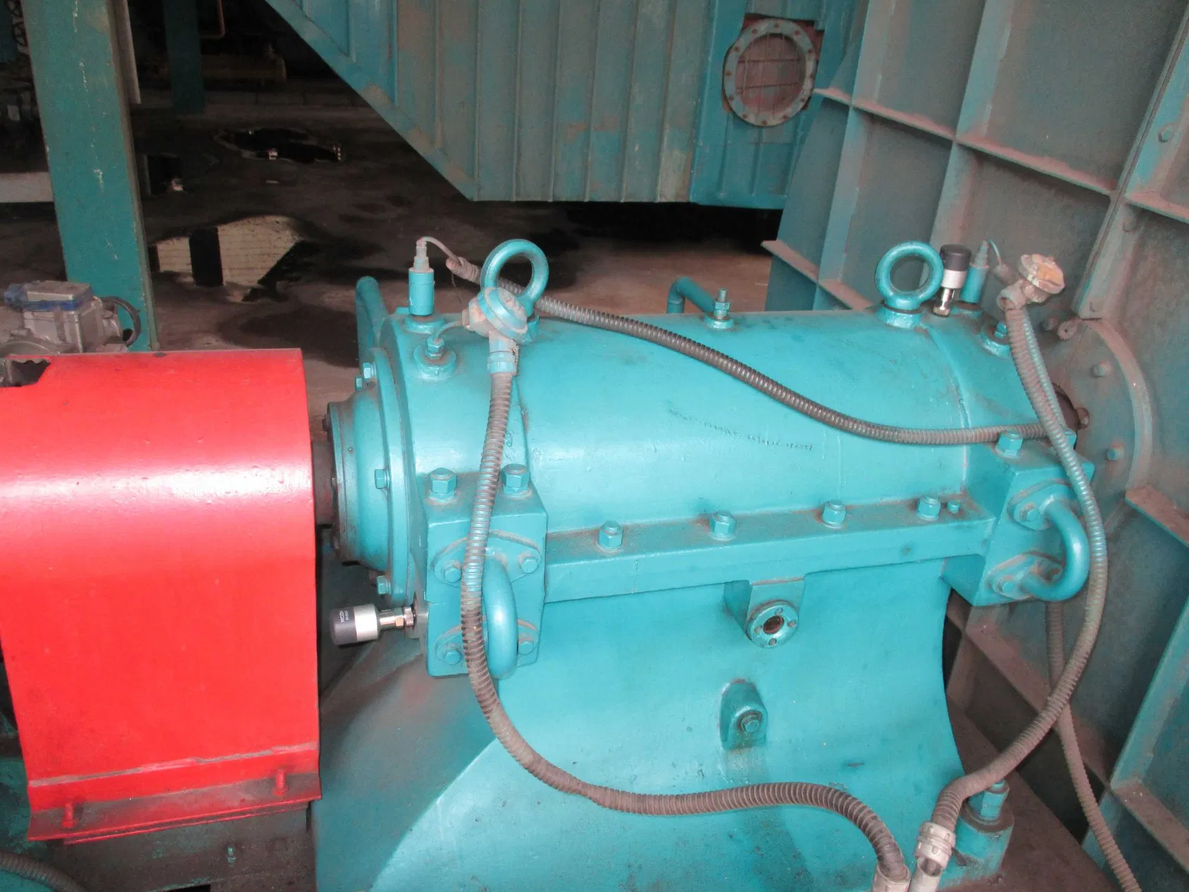 Wireless Explosion Proof Compressor Condition Monitoring System for Petrochemical Industry