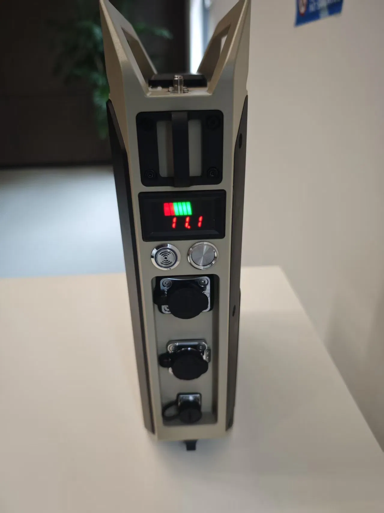 Portable Drone Detection Solution for Pilots with 10km Did Location