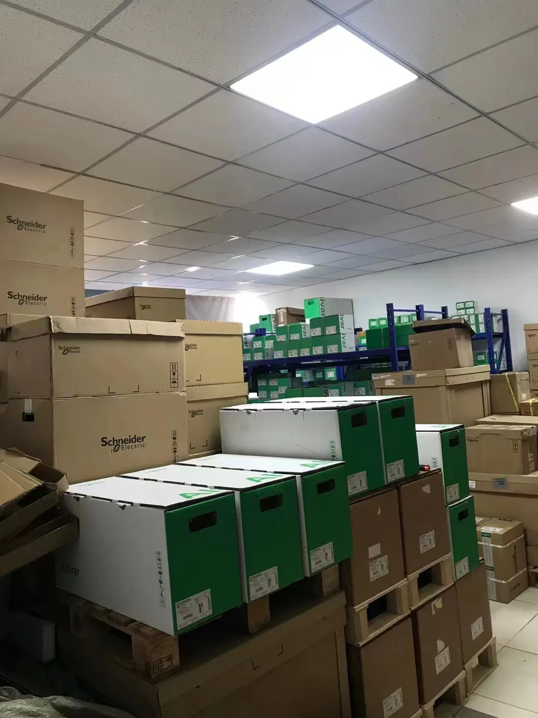 Modicon Tsxaez414 Details 2