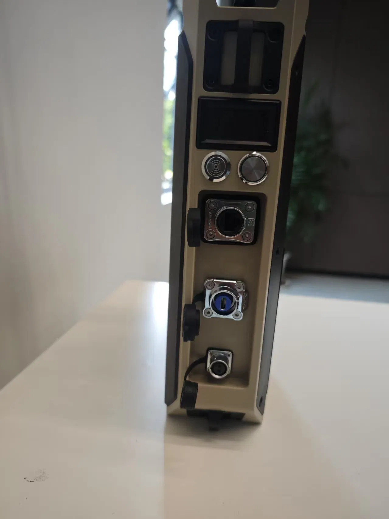 Portable Drone Detection Solution for Pilots with 10km Did Location