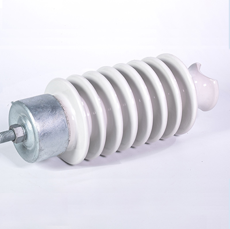 12.5kN 45kv Aislador de línea de porcelana para líneas de transmisión eléctrica ANSI 57-3