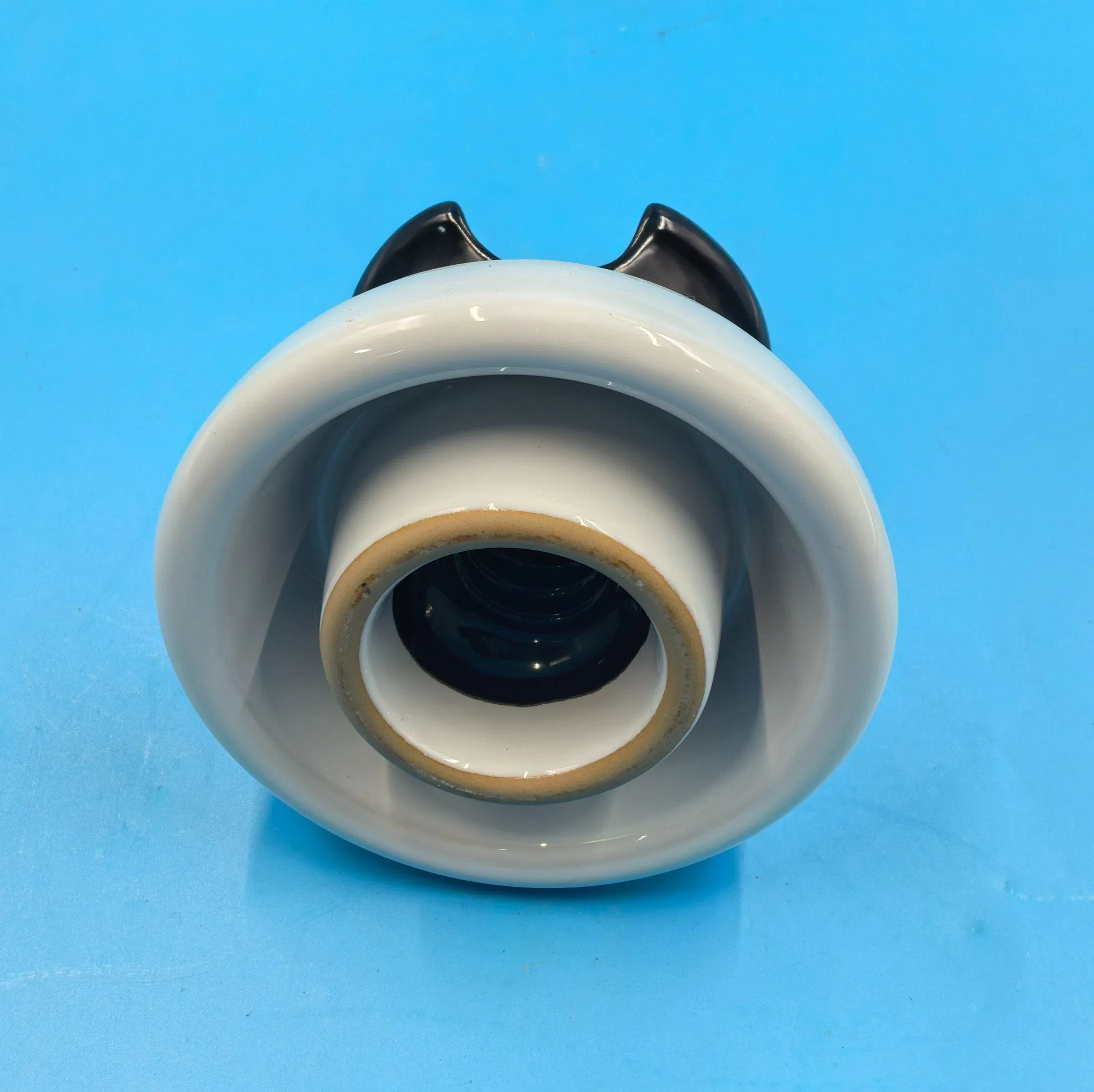 Aisladores de porcelana de tipo pin ANSI 55-3 de alta calidad para líneas de transmisión de energía eléctrica
