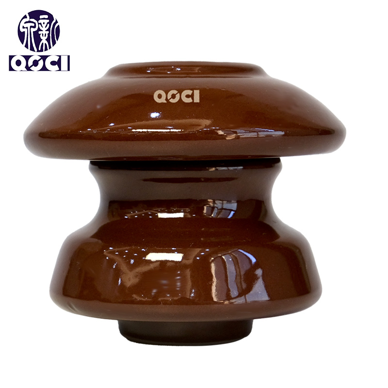 Aislador de grillete ED-2b Aislador de porcelana de línea con D de hierro