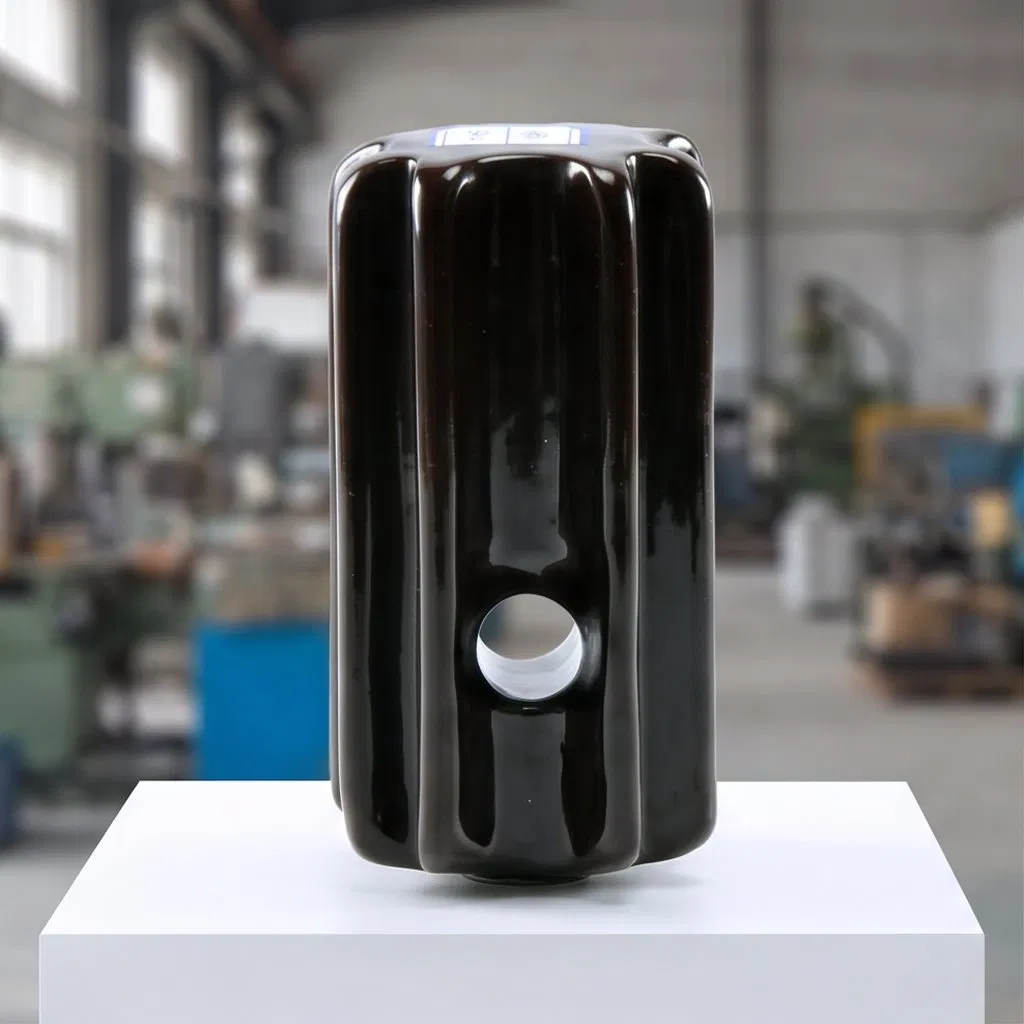 Source Manufacturer ANSI 54-4 Low Voltage Porcelain Stay Strain Insulator for Transmission Line