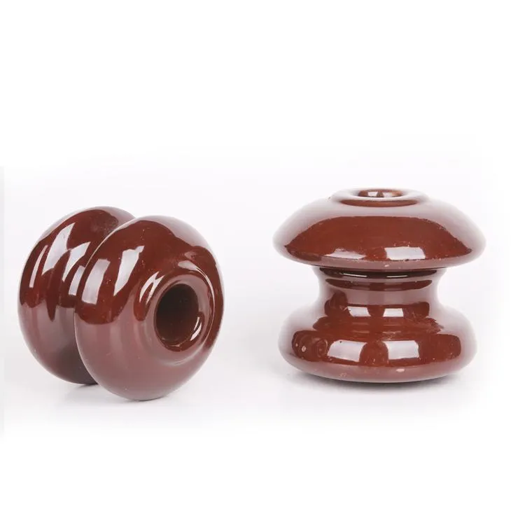 Aislador de porcelana con grillete
