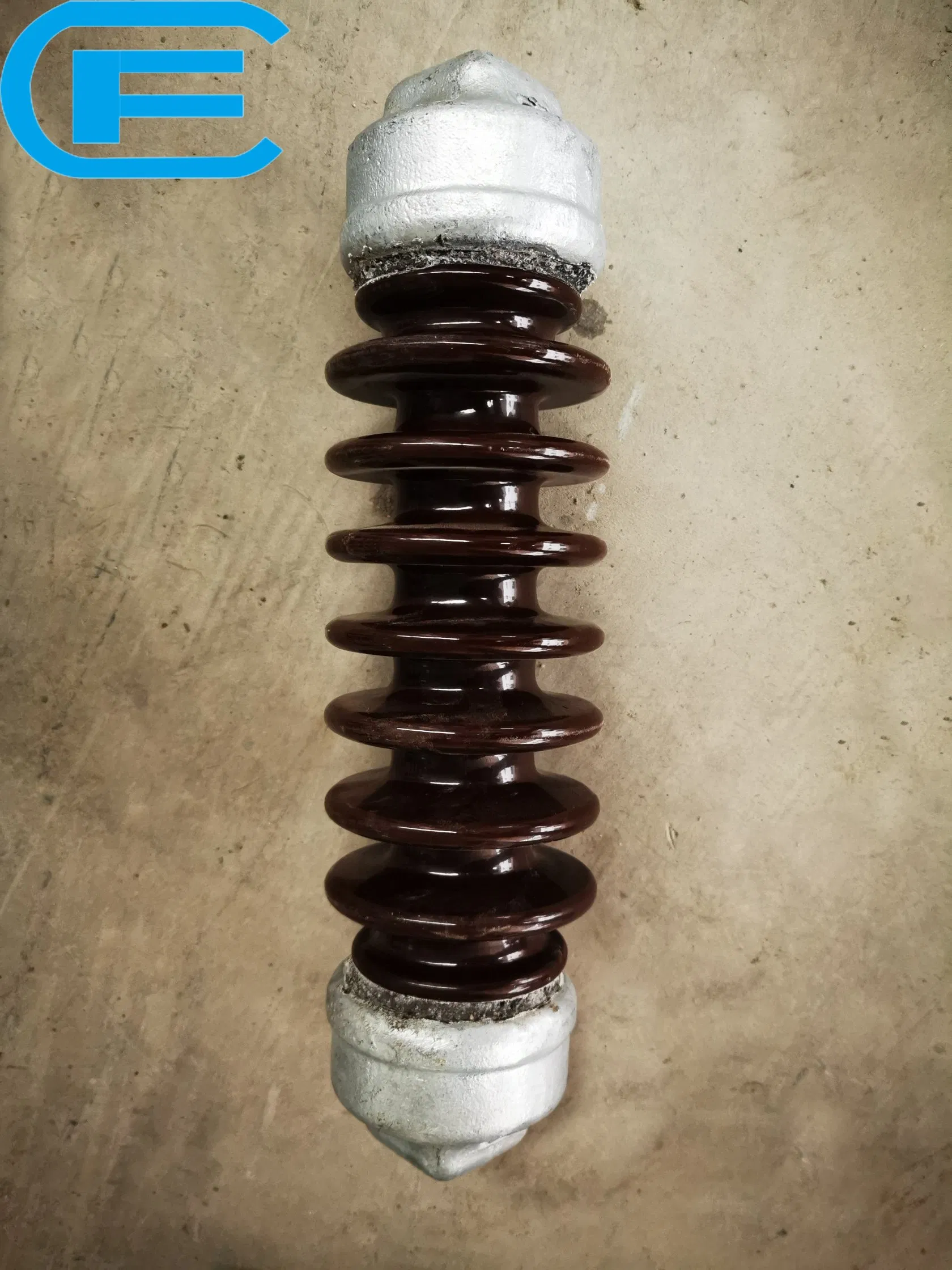 Aislador Largo de Porcelana de Alta Resistencia 70kN a 300kN