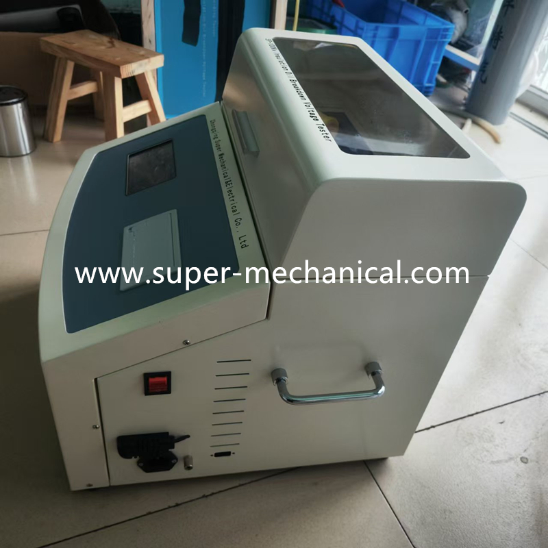 Kit de prueba de voltaje de ruptura automático de aceite aislante de China ASTM D1816 D877 medidor de resistencia dieléctrica IEC60156 precio del aparato de Bdv de aceite aislante para transformadores