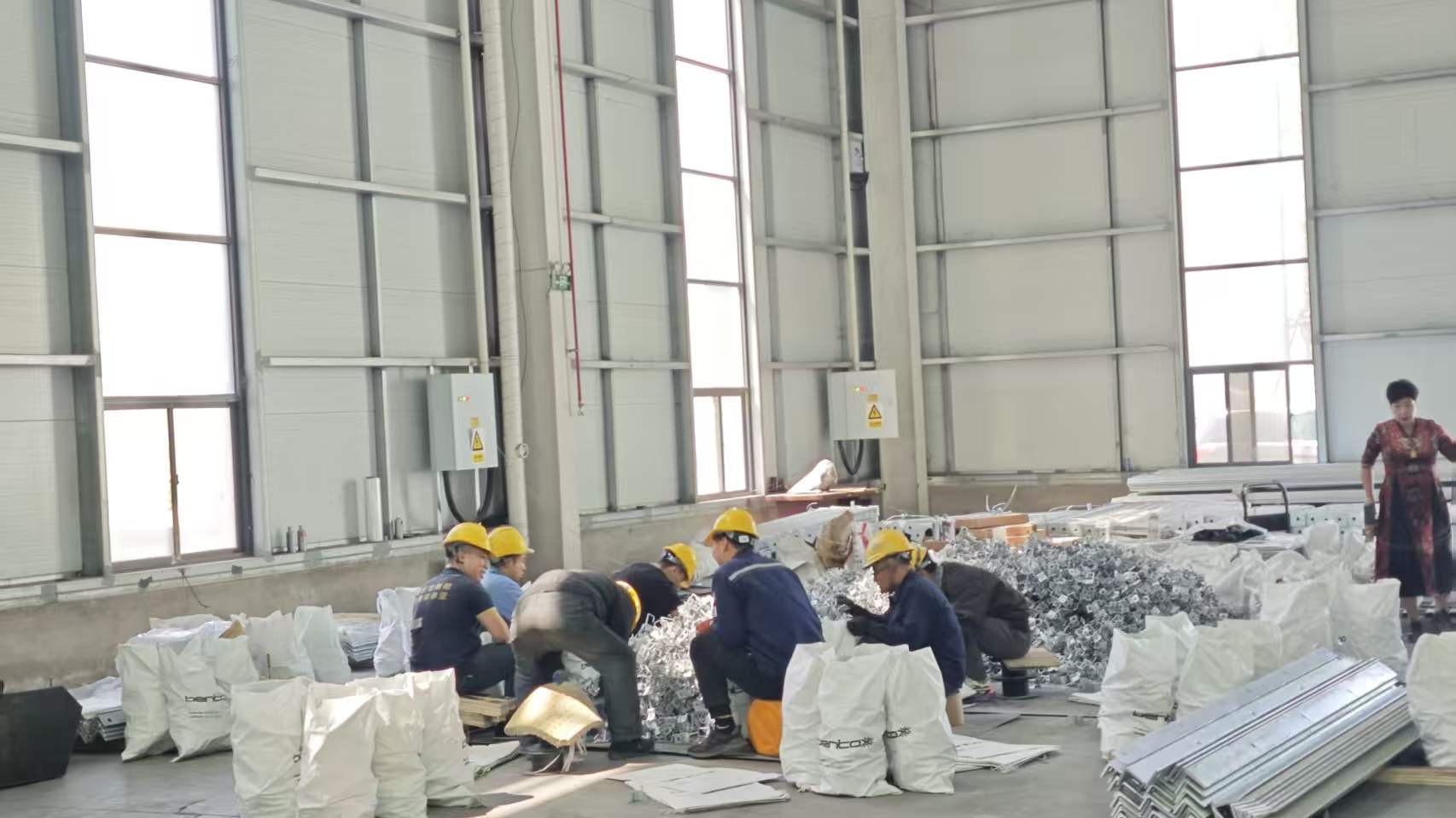 Quality inspection and packing of porcelain insulators at EGA Electric