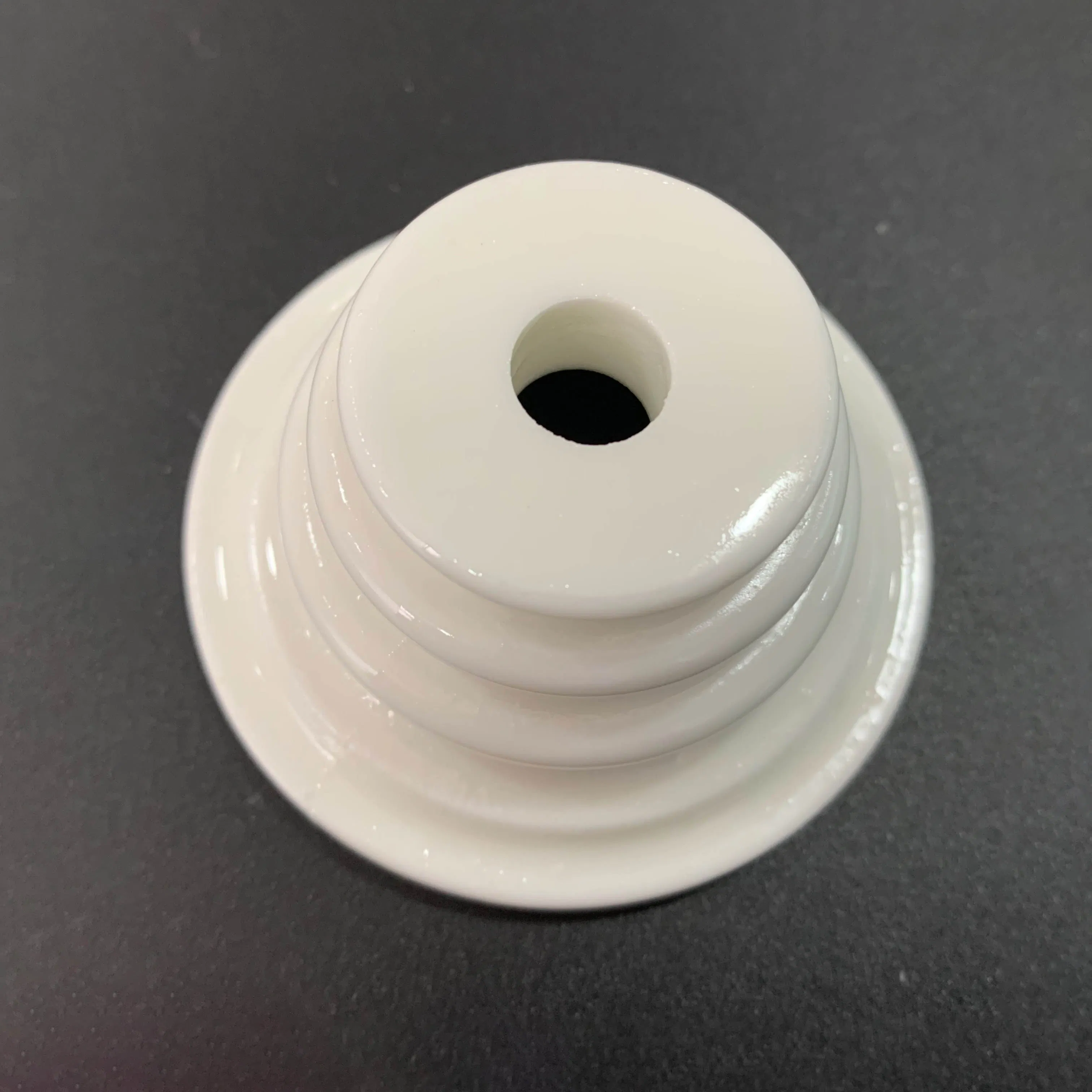 Aislador de porcelana de poste de núcleo sólido 132kv para transformador